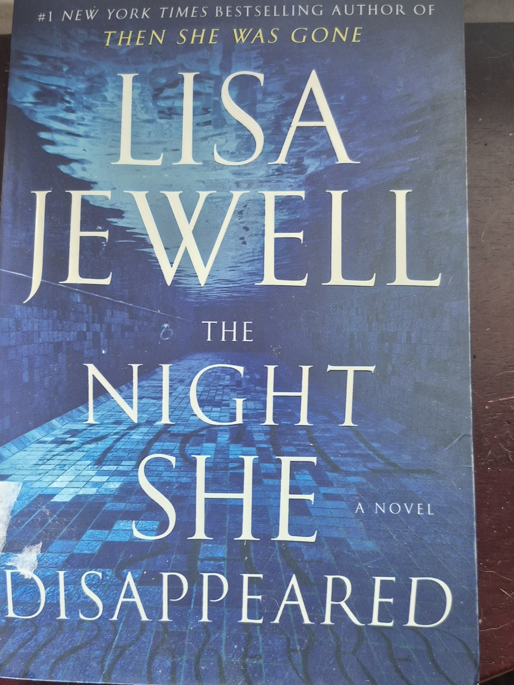 Lisa Jewell - The Night She Disappeared (Blue Paperback)